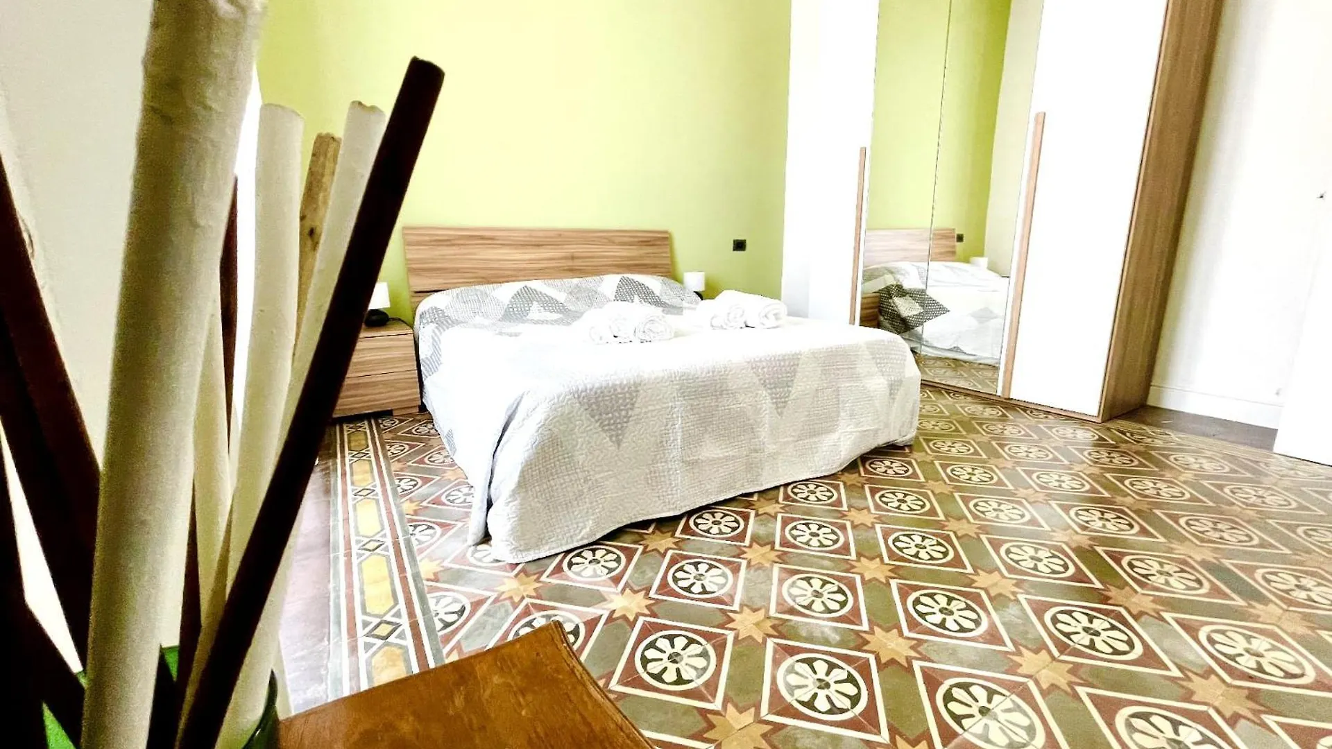 Διαμέρισμα Charming Rooms Loreto 4 Μιλάνο