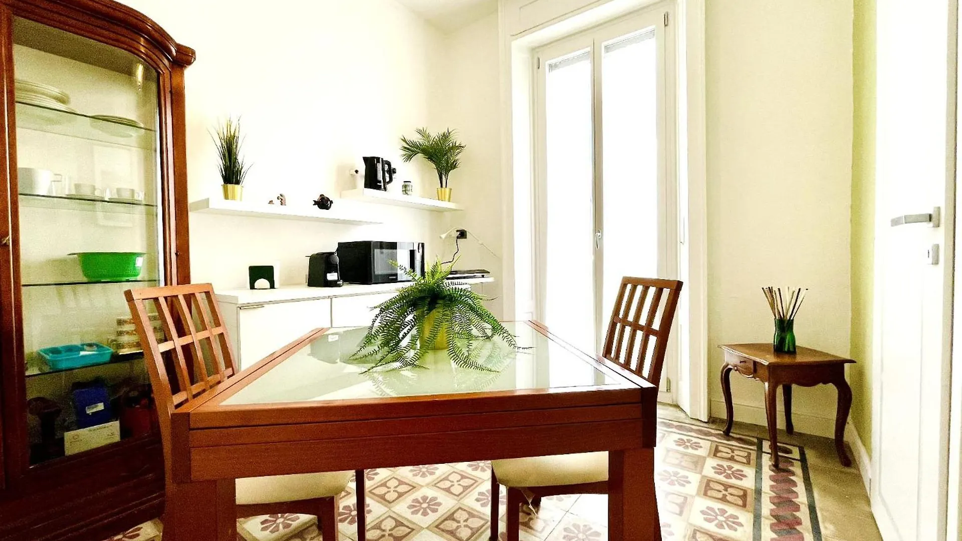 Charming Rooms Loreto 4 밀라노 아파트