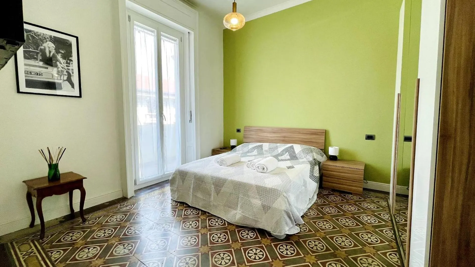 Charming Rooms Loreto 4 밀라노 0*,